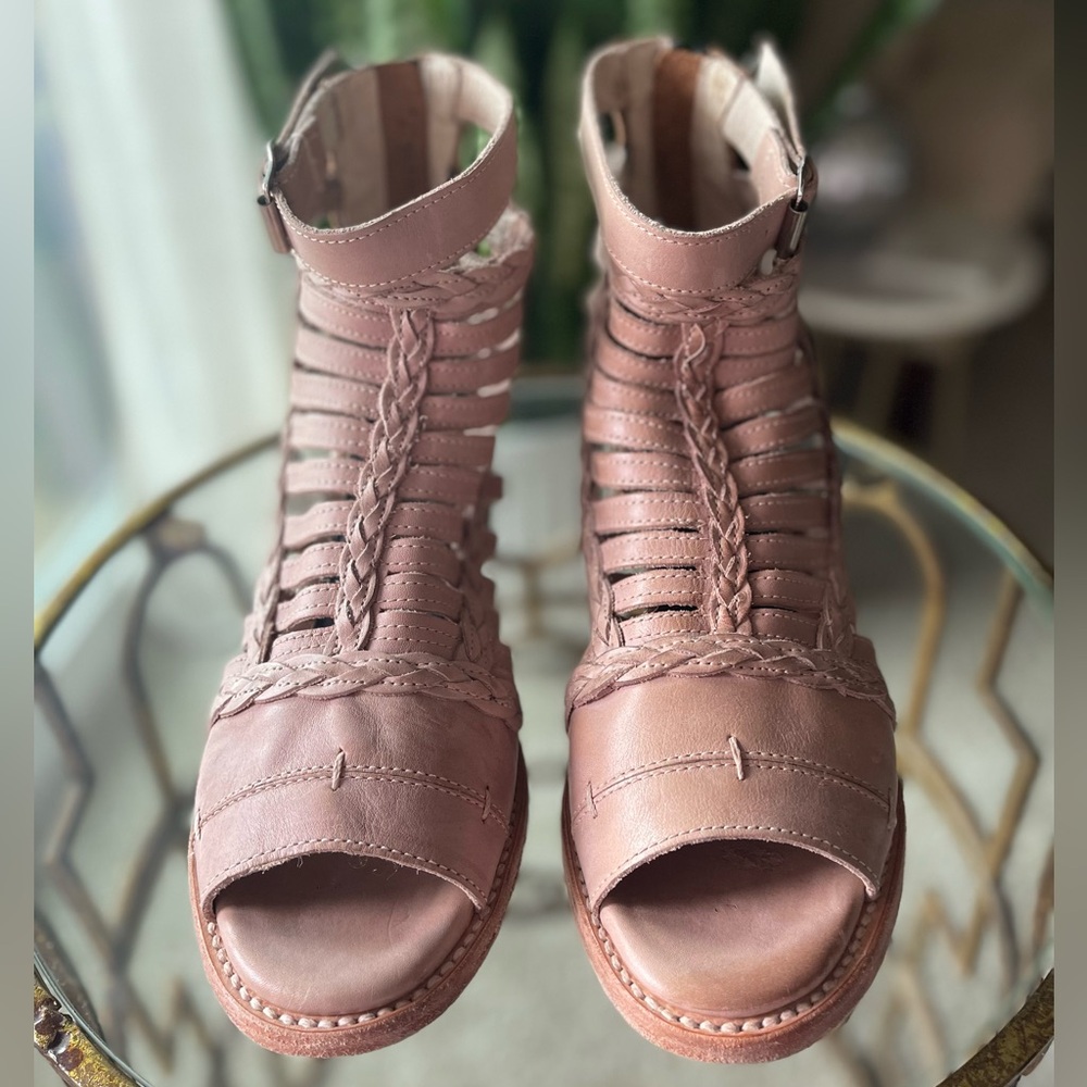 SOLD Freebird Galileo Pink